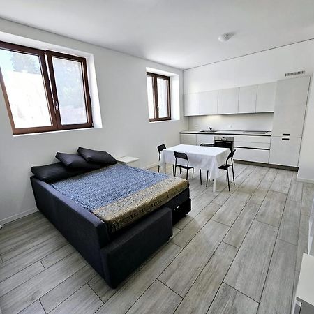 شقة Monolocale A منديريسو المظهر الخارجي الصورة