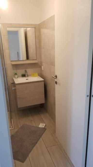 شقة Monolocale A منديريسو المظهر الخارجي الصورة
